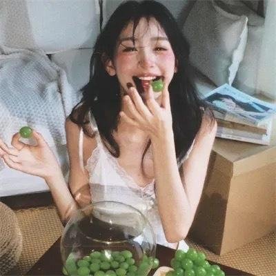 透视画男孩与全景画女孩